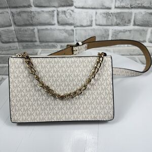 Michael Kors MK Signature Vanilla Fanny Pack Belt Bag Size Small W/Gold Detail